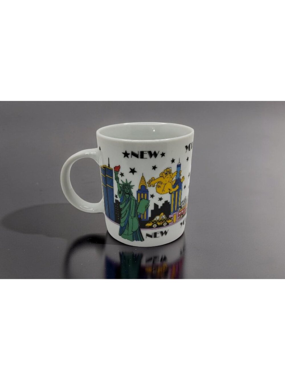 Vintage 90's New York City Ceramic Coffee Mug includes Twin Towers, King Kong, E